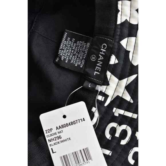 Chanel 22P Black White Graffiti CC Silver Logo Sun Cloche Bucket Hat L Large - Picture 12 of 12